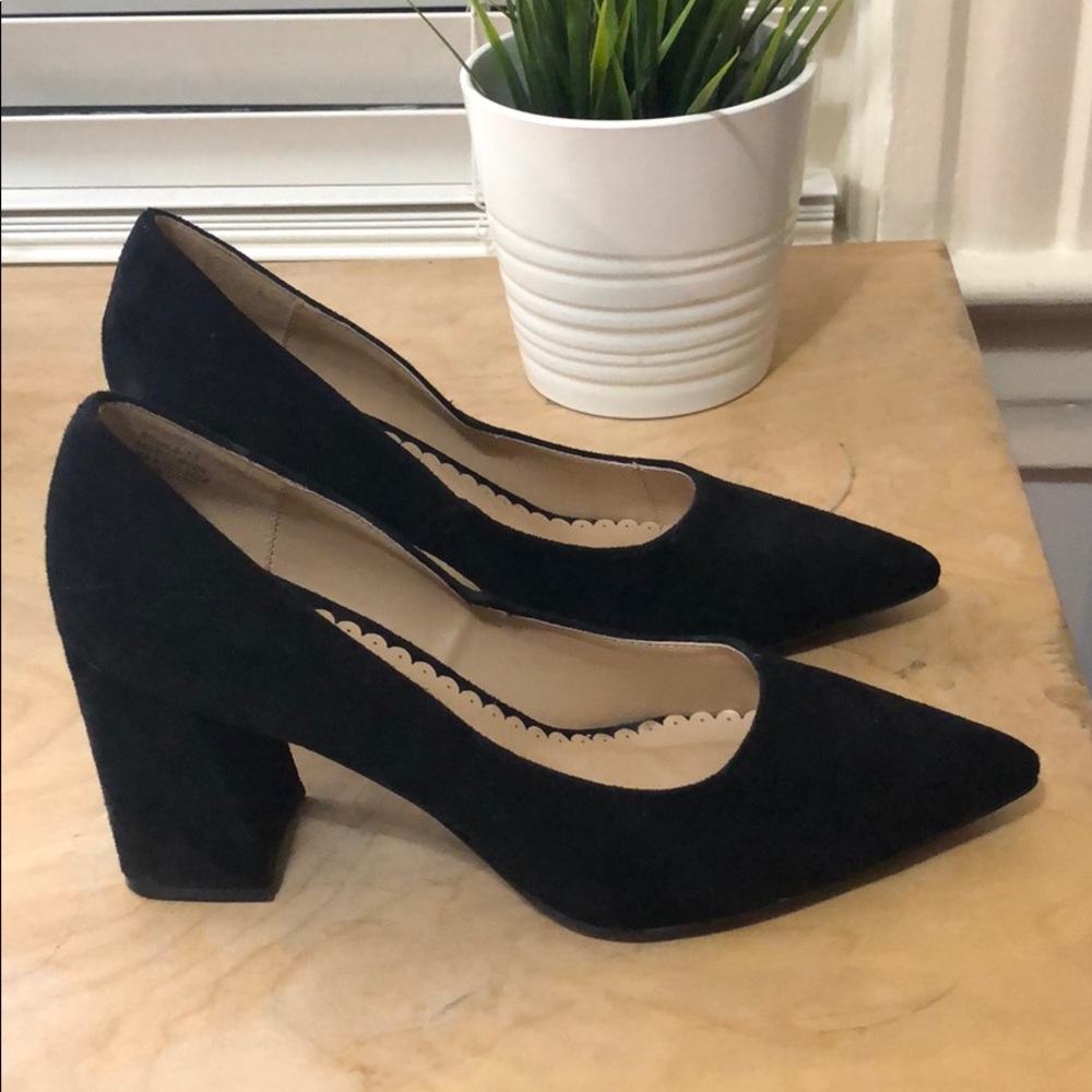 Black heels
